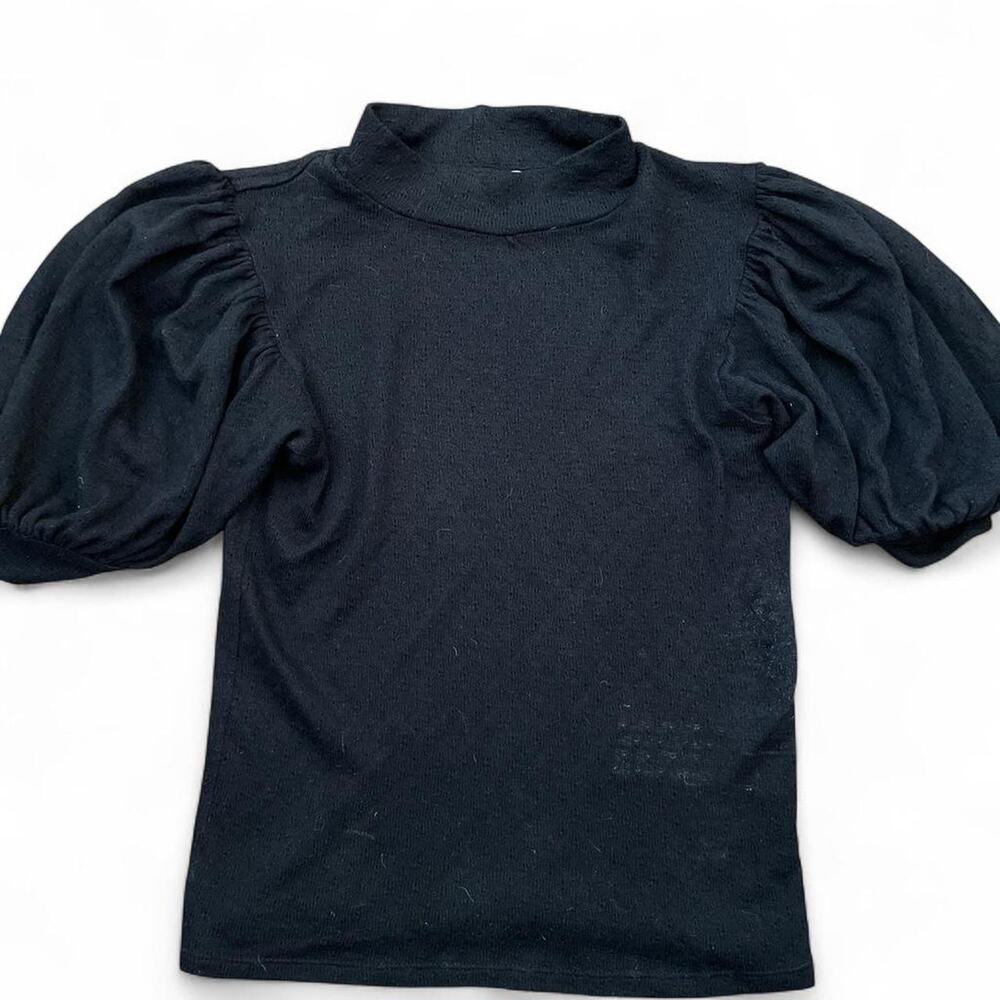 FREE PEOPLE puff sleeves black top